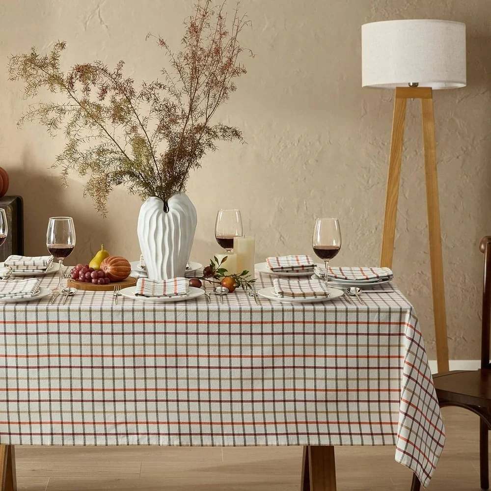 Home Bargains Plus Hilton Plaid 